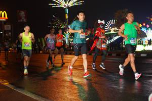 BIB: 2184, 401, 2130
                            <button type="button" onclick="openModal(16181813)" class="btn btn-primary btn-sm float-right btn-popup" data-toggle="modal" data-target=".modal-high-quality">
                        <i class="fas fa-shopping-cart"></i> Add to Cart
                    </button>
                                            <button type="button" onclick="isThisMe(16181813, true)" class="btn btn-success btn-sm float-right btn-popup btn-isme hidden" data-toggle="tooltip" data-placement="bottom" title="นี่คือรูปของคุณใช่ไหม คลิกที่นี่เพื่อเอาเข้าอัลบั้ม">
                        <i class="fas fa-plus"></i> Add to album
                    </button>
                    <button type="button" onclick="isThisMe(16181813, false)" class="btn btn-warning btn-sm float-right btn-popup btn-isnotme hidden">
                        <i class="fas fa-ban"></i> Remove from album
                    </button>